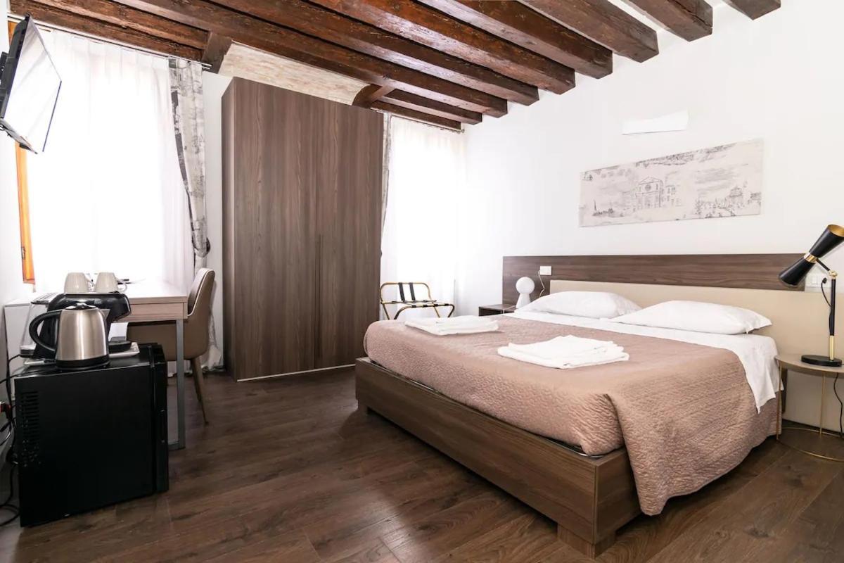 Il Pozzo Magico Venice